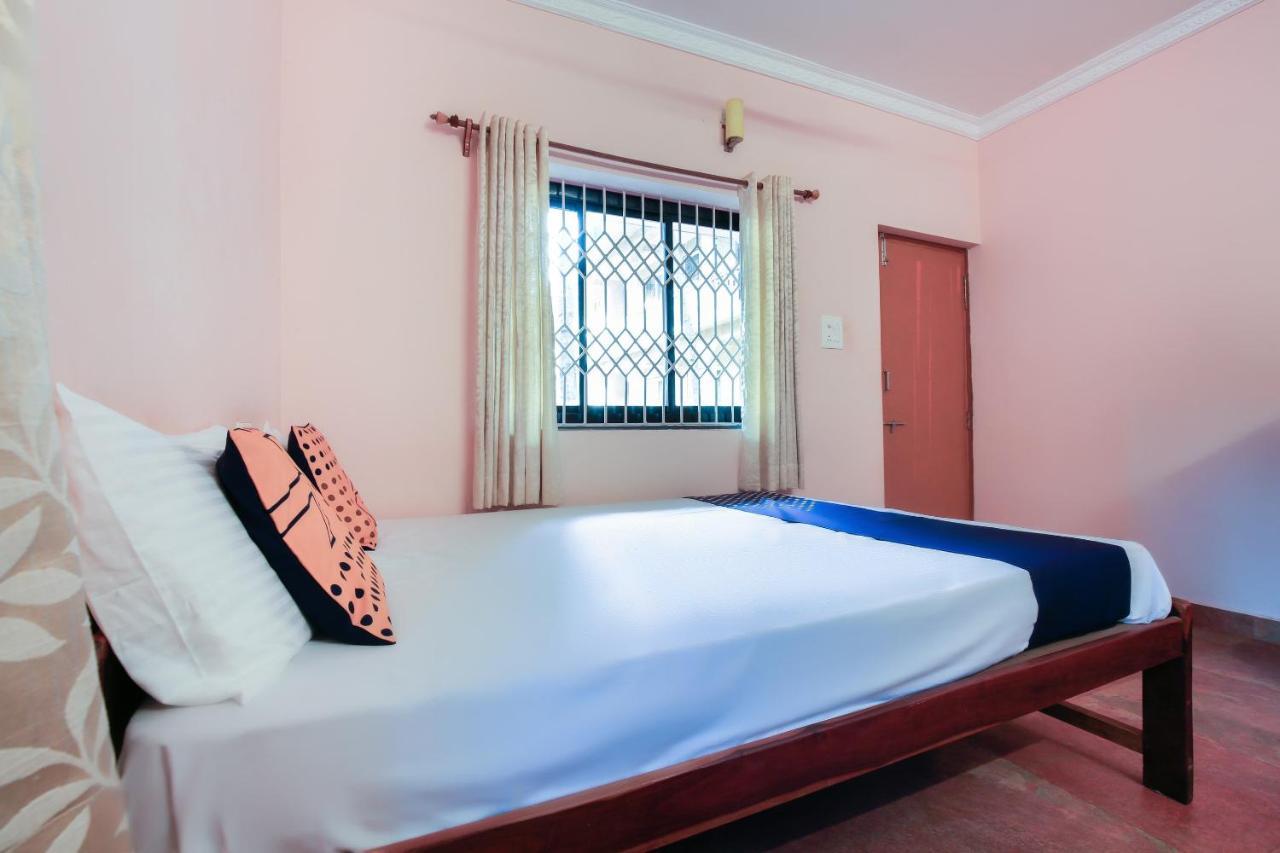 Gods Gift Guesthouse Arambol Ngoại thất bức ảnh