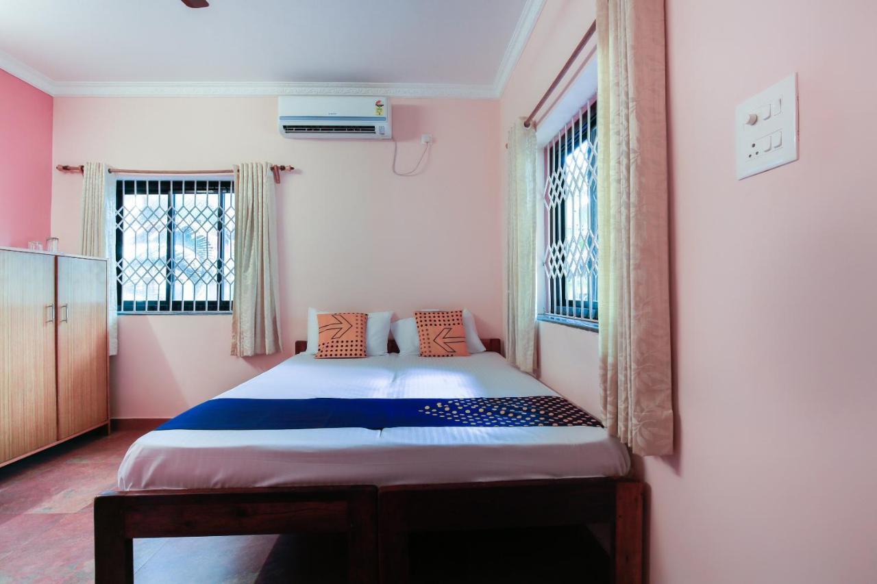 Gods Gift Guesthouse Arambol Ngoại thất bức ảnh