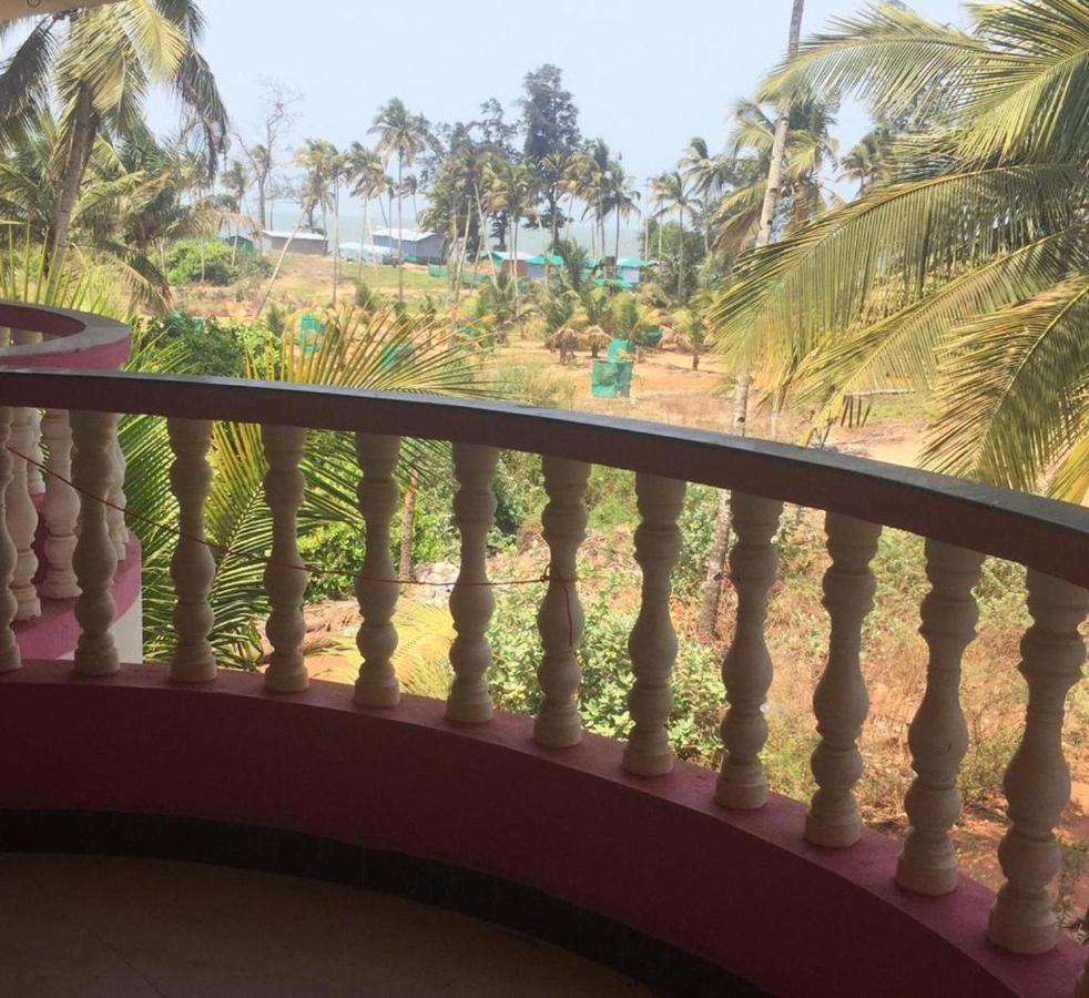 Gods Gift Guesthouse Arambol Phòng bức ảnh