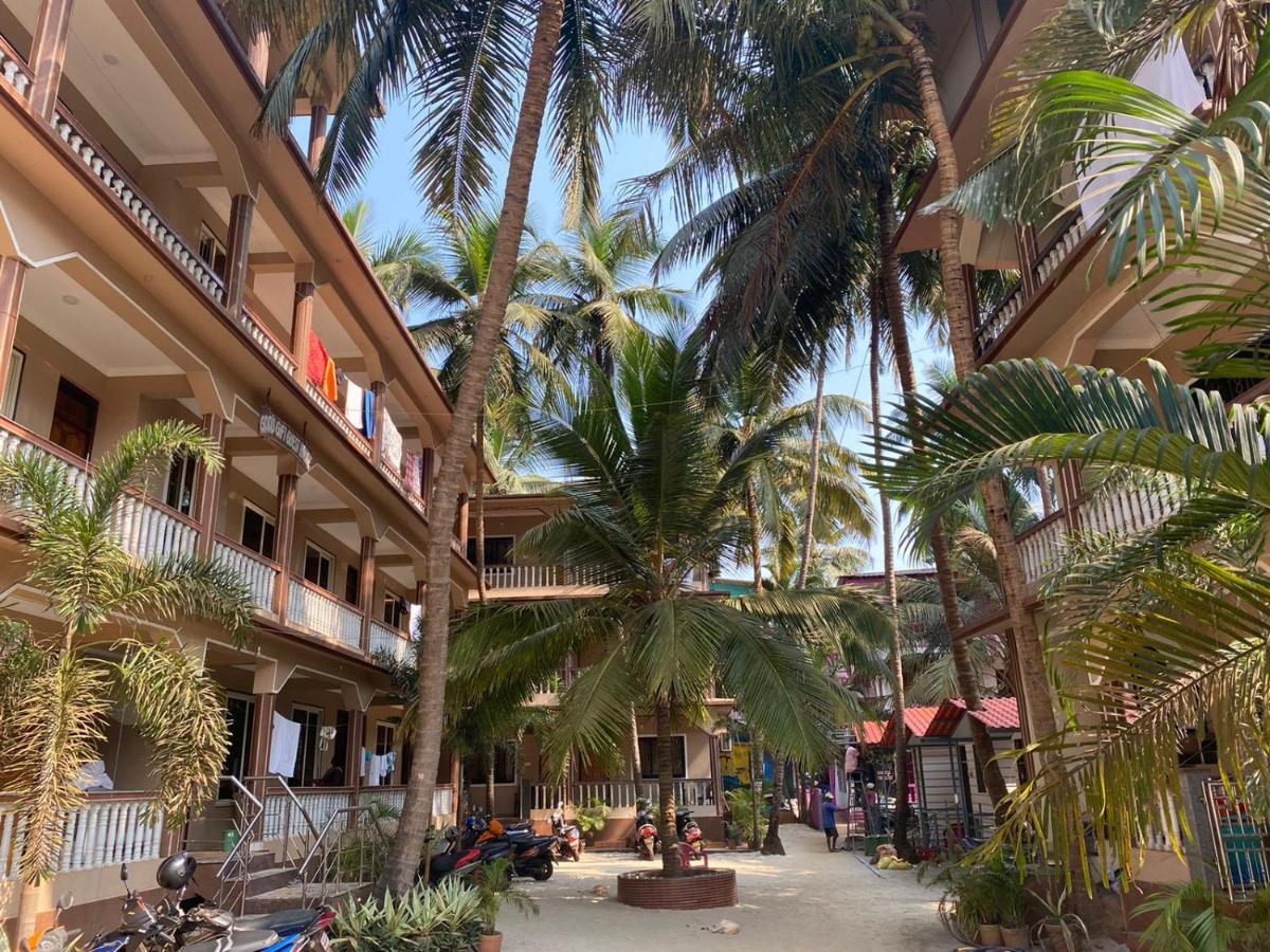 Gods Gift Guesthouse Arambol Ngoại thất bức ảnh